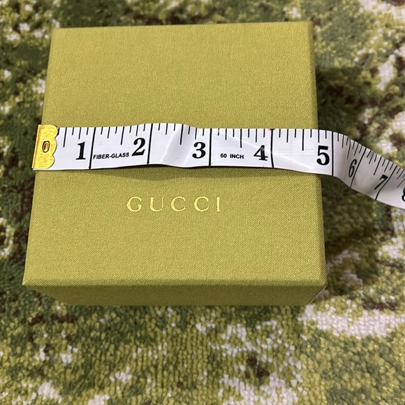 Gucci canvas box, two Gucci envelopes - Picture 2 of 5